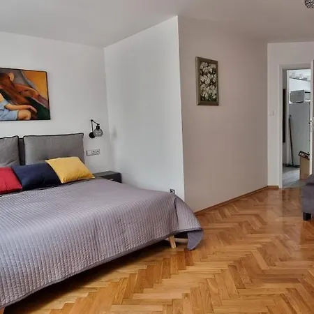 Przytulnie W Samym Centrum Warszawy