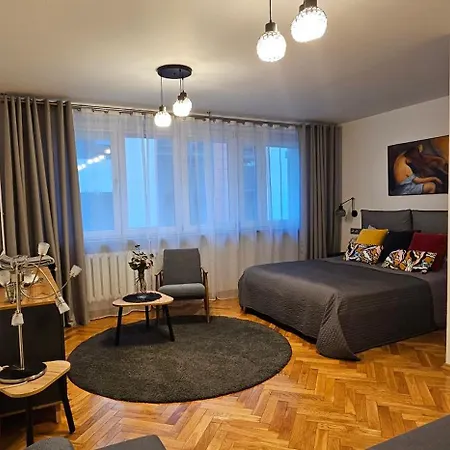 Apartment Przytulnie W Samym Centrum Warszawy Warschau