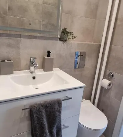 Przytulnie W Samym Centrum Warszawy * 华沙